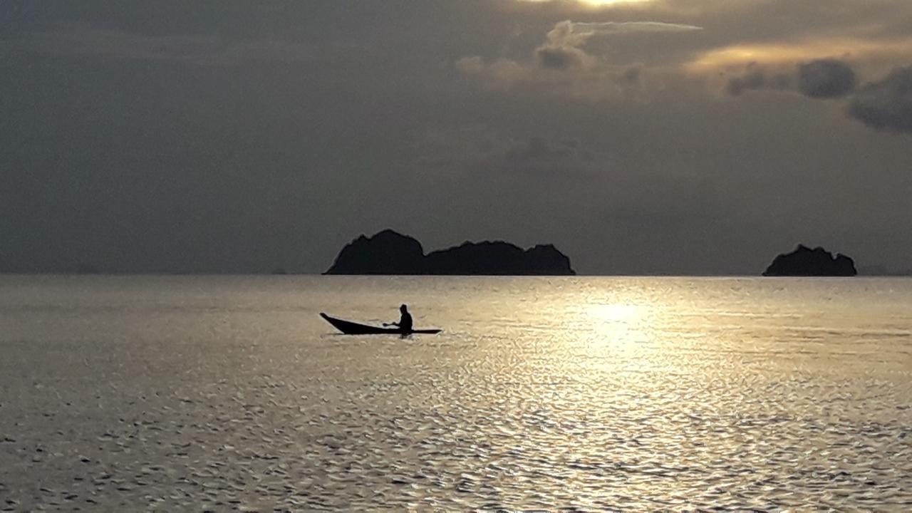 塔林甘海滨度假屋 * Taling Ngam Beach